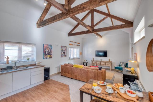 Gorgeous 1-Bed City Apartment, Sleeps 4 Worcester Eksteriør bilde